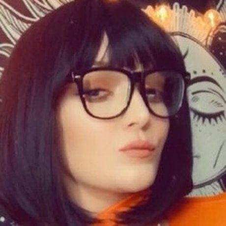 Winter Pierzina exclusive model gallery