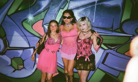 Paris Sun model photos