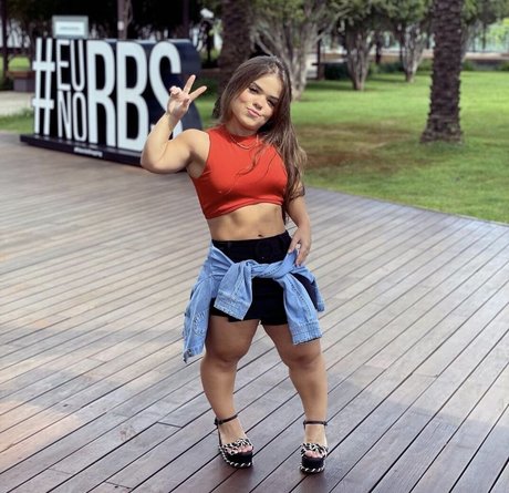 Vithoria Papel hot star archive