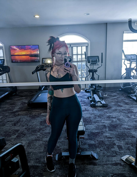 Midnight Mary beautiful actress images