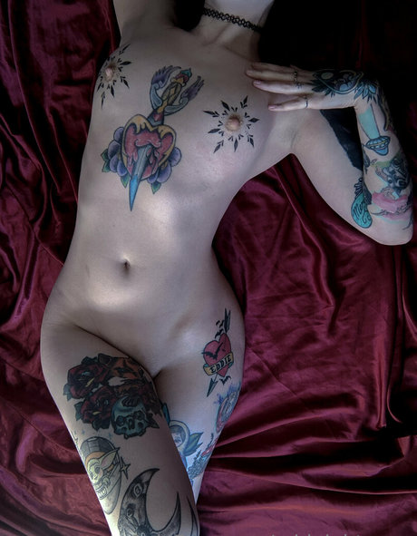 Midnight Mary nudes model pictures