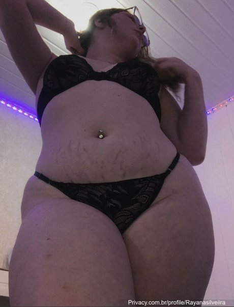 Rayana Silveira pretty model pictures