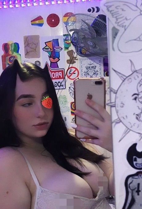 Rayana Silveira beautiful pornstar pictures