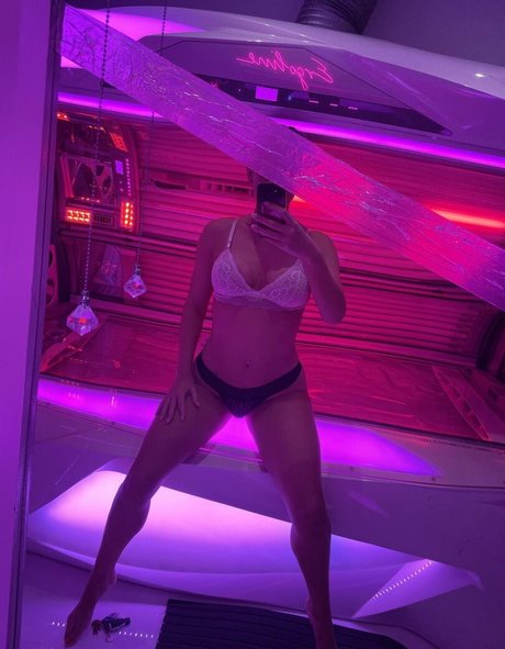 hot mature onlyfans hot naked image