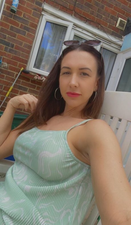 SexiestGilf pornographic model pic