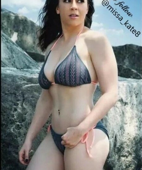 Molly Nova star nice pics