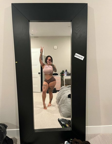 Babybutt888 pretty model img