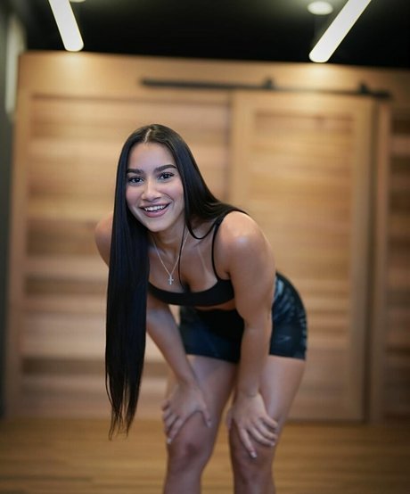 Analis Cruz pornstar hd gallery