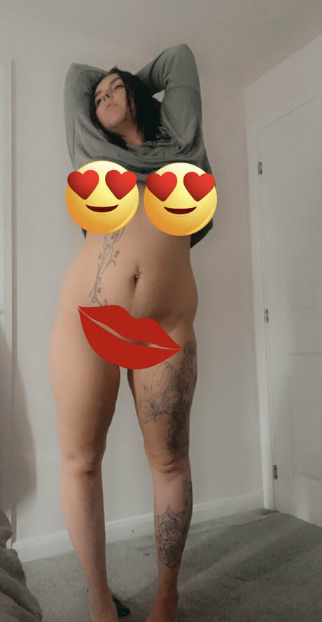 waitress onlyfans art nude archive