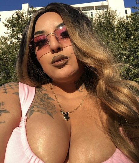 honeysucklexoxo star porn gallery