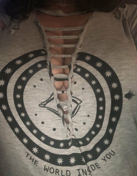 mama is naughtyfree porn model pic