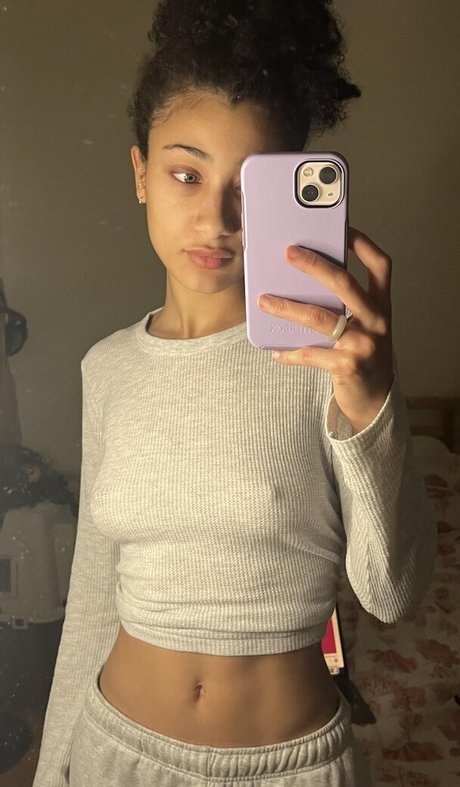 BbySadie xxx model pic