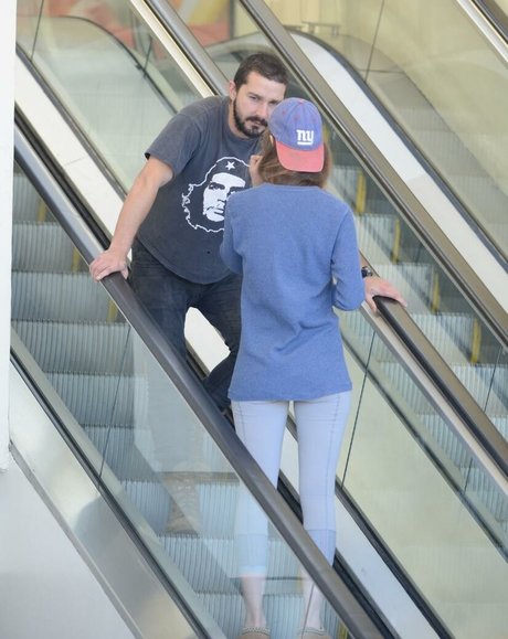 thick trans onlyfans naked archive