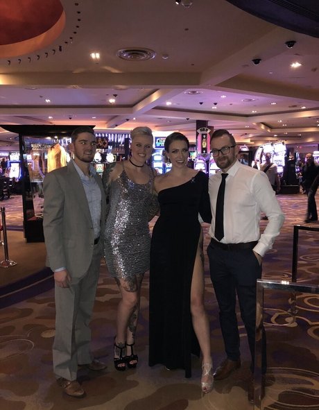 milf tits onlyfans sex photo