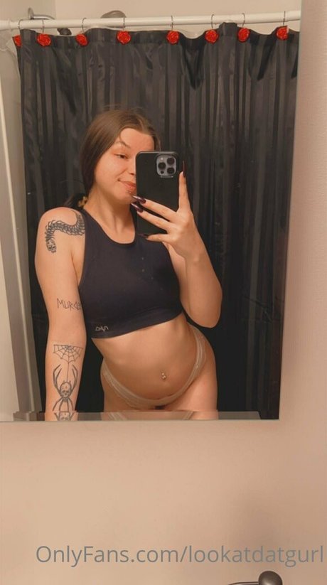 lookatdatgurl model beautiful pics