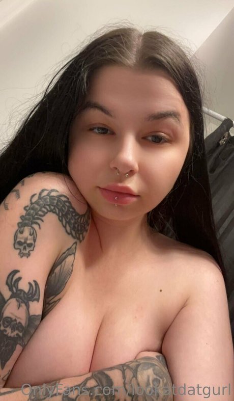 lookatdatgurl star img