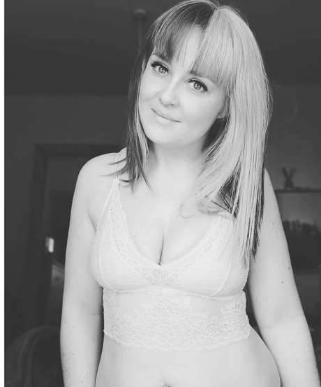 constanceflame porn actress archive