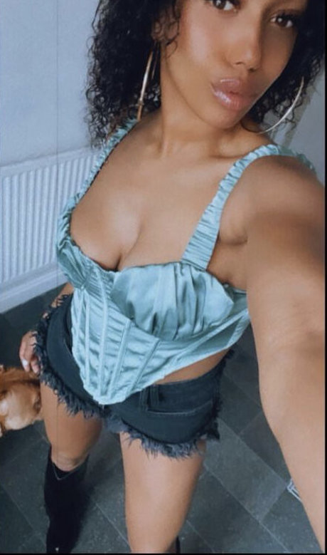 Jazz Calland model free pic