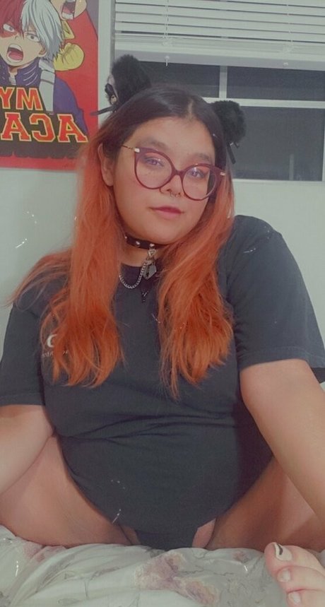 peekscalymedusa high quality actress images