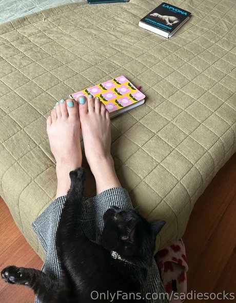 sadiesocks adult model images