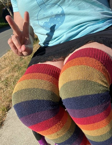 theparatara high quality actress pictures