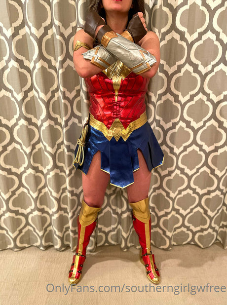 old young lesbian onlyfans adult img