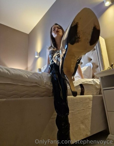 stephenvoyce star erotic galleries