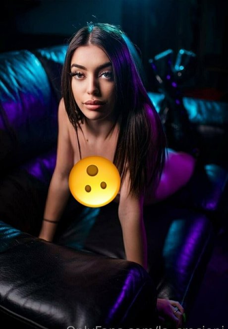 la crocioni adult star photos