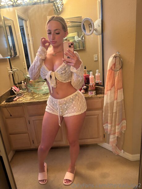 therealjuicy2 art actress gallery