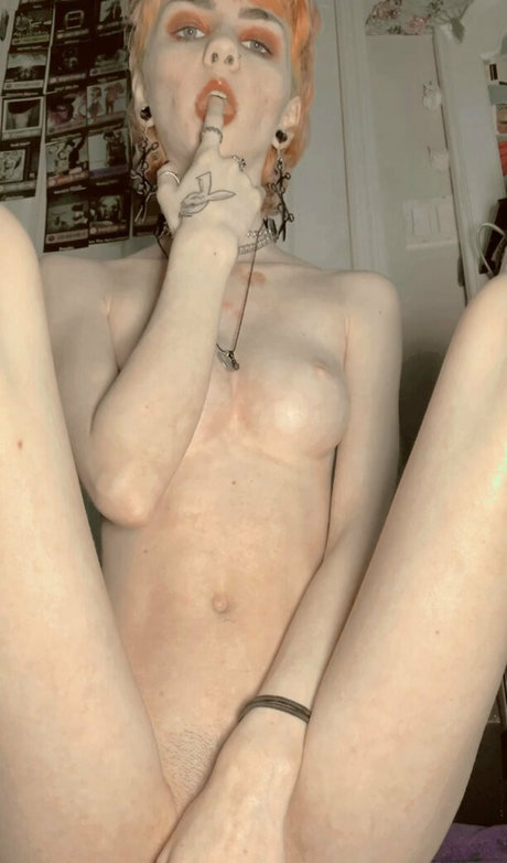 Babyyzee porn actress gallery