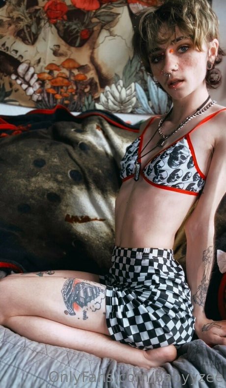 trans free onlyfans naked picture