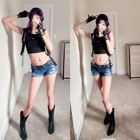 HazelFig adult model picture