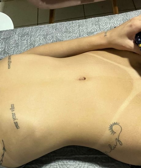 Mandinha nice pornstar pictures