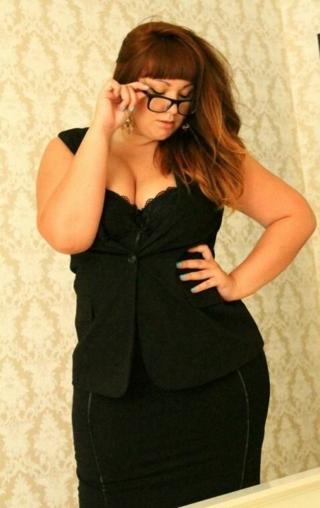 Dasha Kovalenko model nude pictures