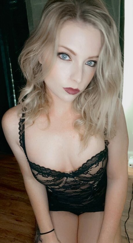 DearJess art pornstar archive