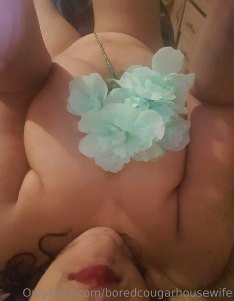 boredcougarhousewife star sex photos