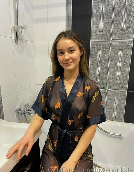 Boosty high quality actress img