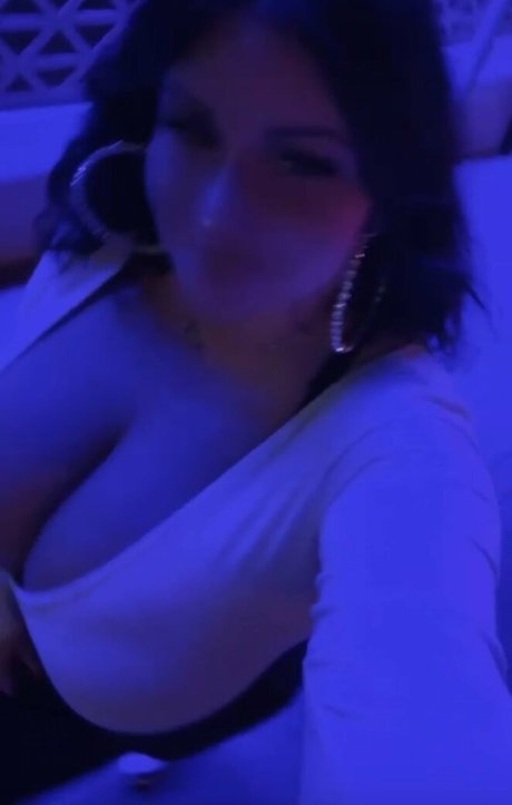 Mila Pink model high quality gallery