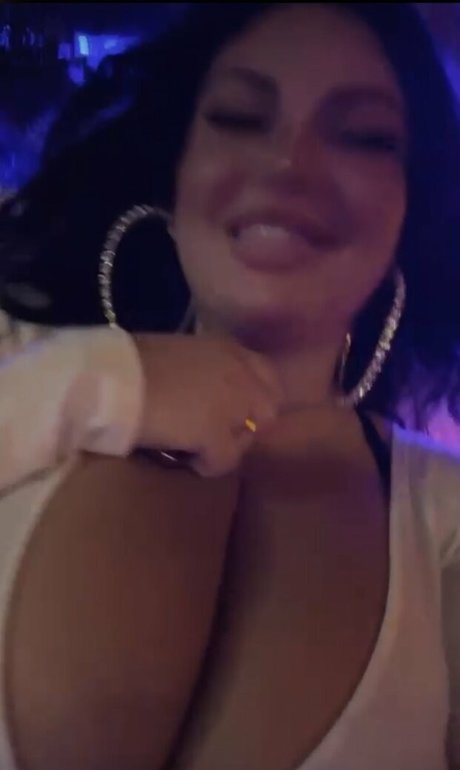 Mila Pink model porn archive