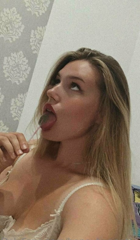 Talisnova nice pornstar galleries