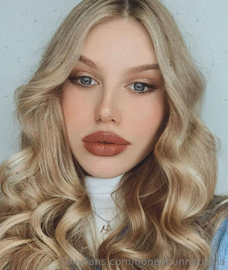 Talisnova pornstar sexy image