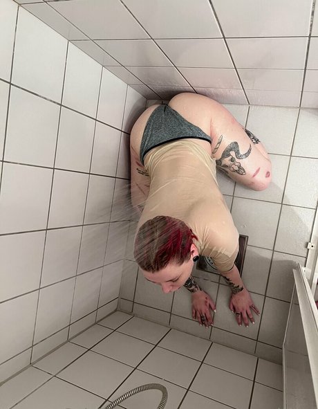 shemale outdoor onlyfans free sexy pics