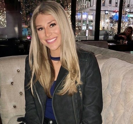 Dannie Rogers star erotic pictures