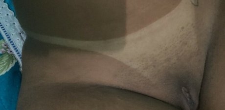 Jasminny Rodrigues sexy model pic