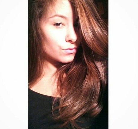 Jordan Rose Schmidt art model pic