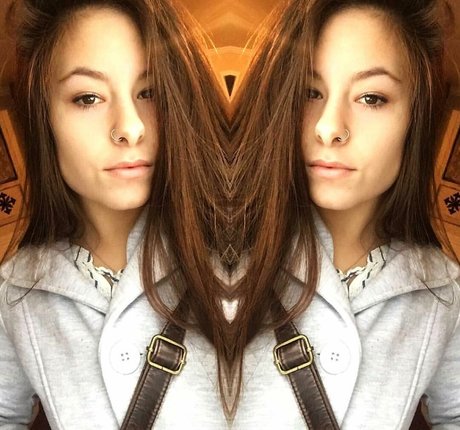 Jordan Rose Schmidt star nudes gallery