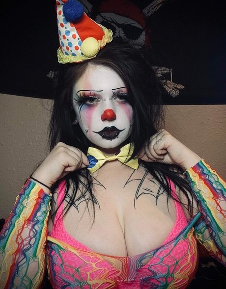 blowjob brunette onlyfans free nude image