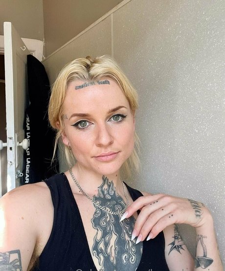 lavenderquinn xxx pornstar photos