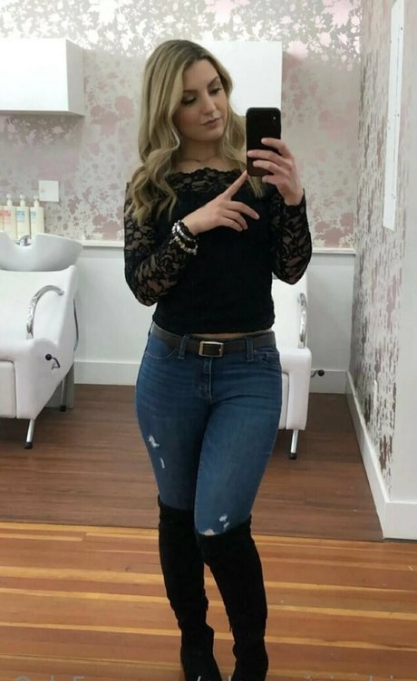 edensoriginalsin model adult pic