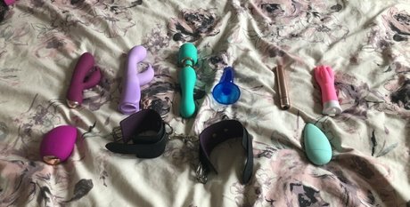 babyminx692 model nude image